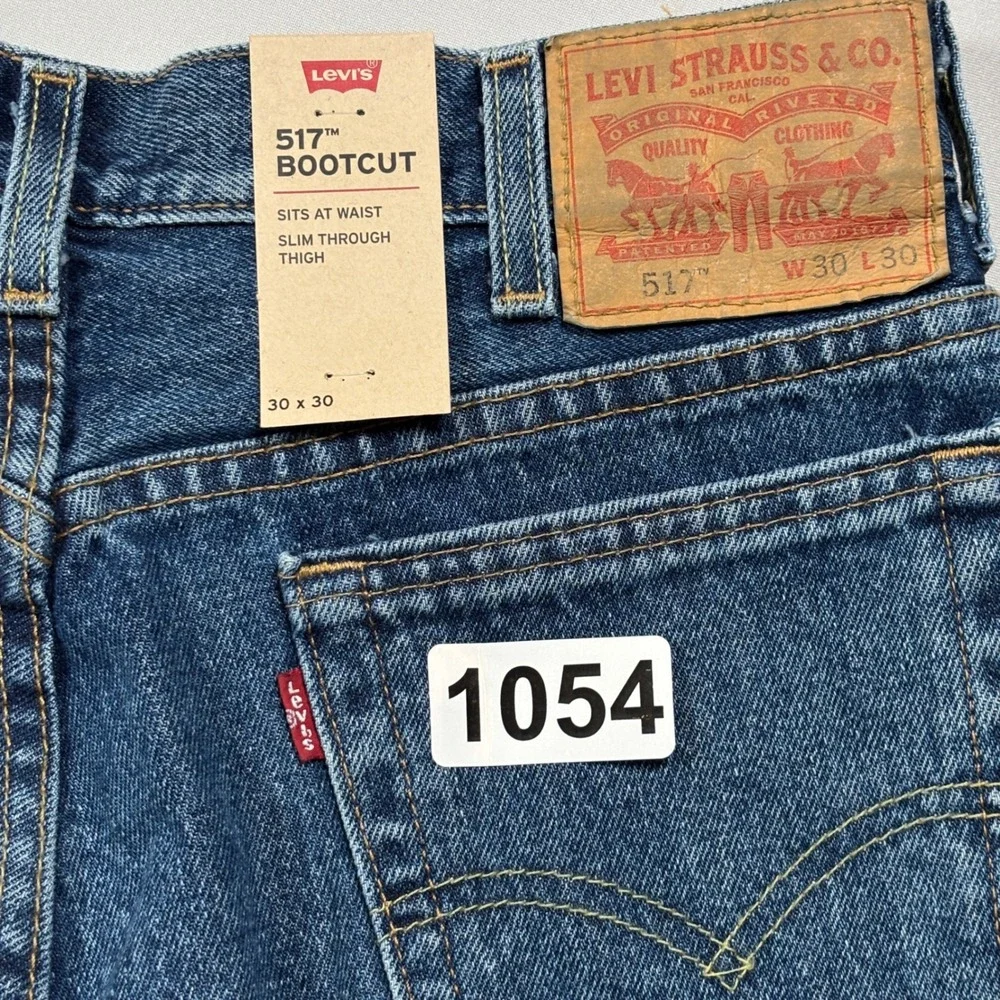 Levis levi 517